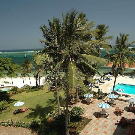 Mombasa Beach Hotel Bagian luar foto
